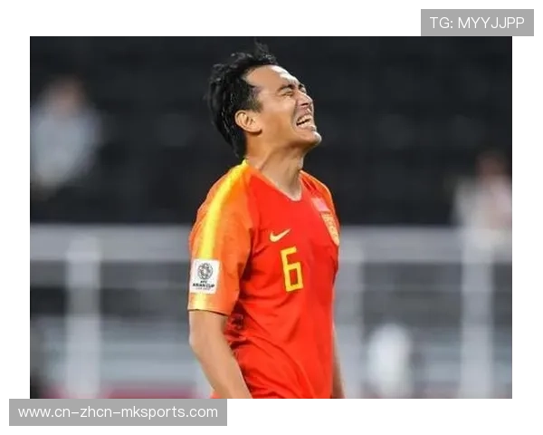 石柯邓涵文加盟云南玉昆，后防线经验大幅提升